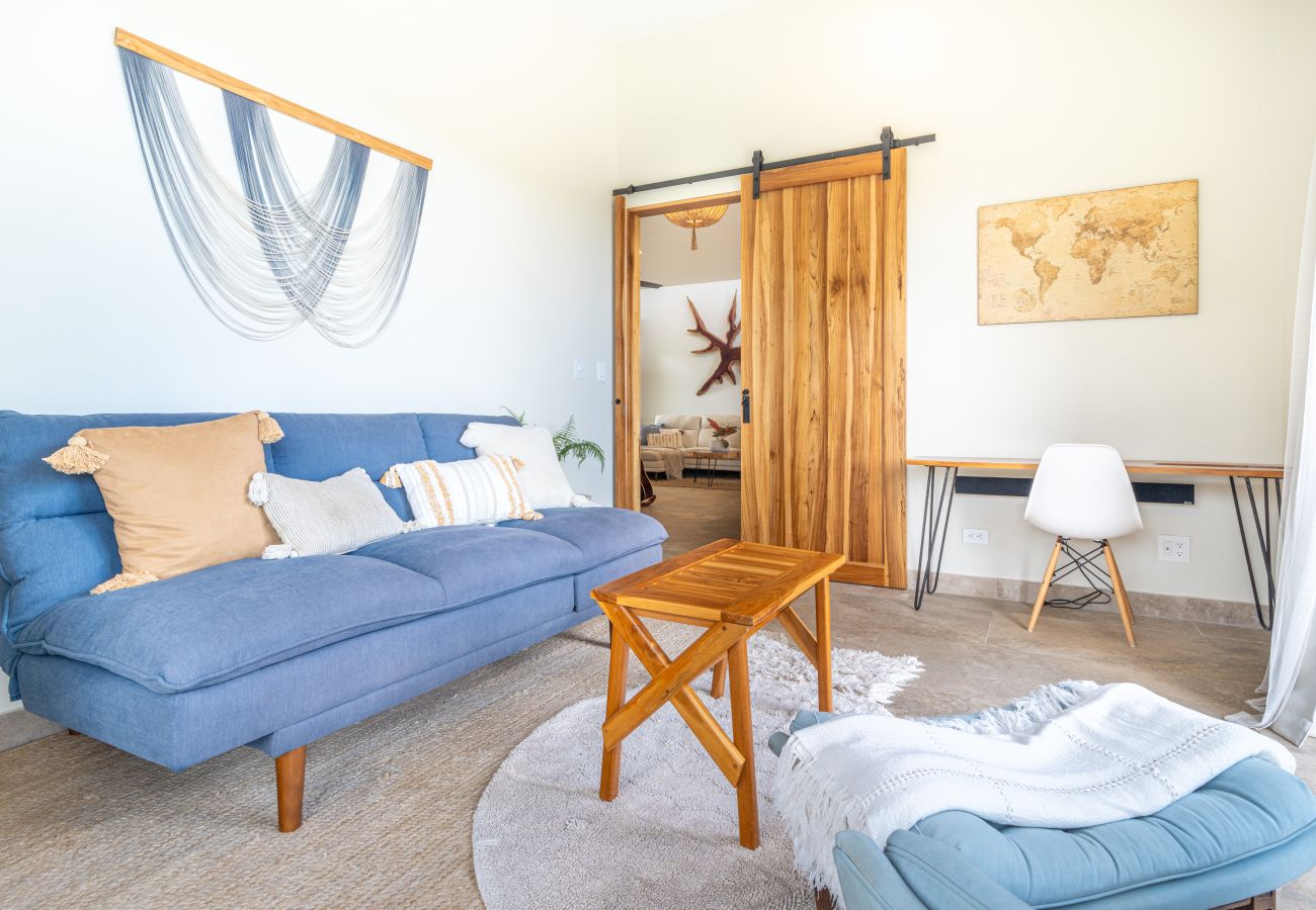 Villa/Dettached house in Puerto Cortés - Oceanview Home & Guesthouse: Luxury in Costa Rica