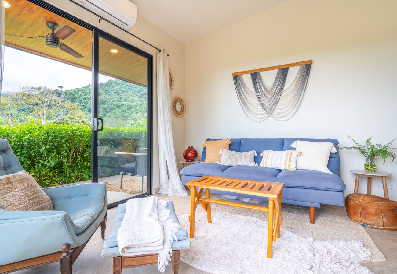 Villa/Dettached house in Puerto Cortés - Oceanview Home & Guesthouse: Luxury in Costa Rica