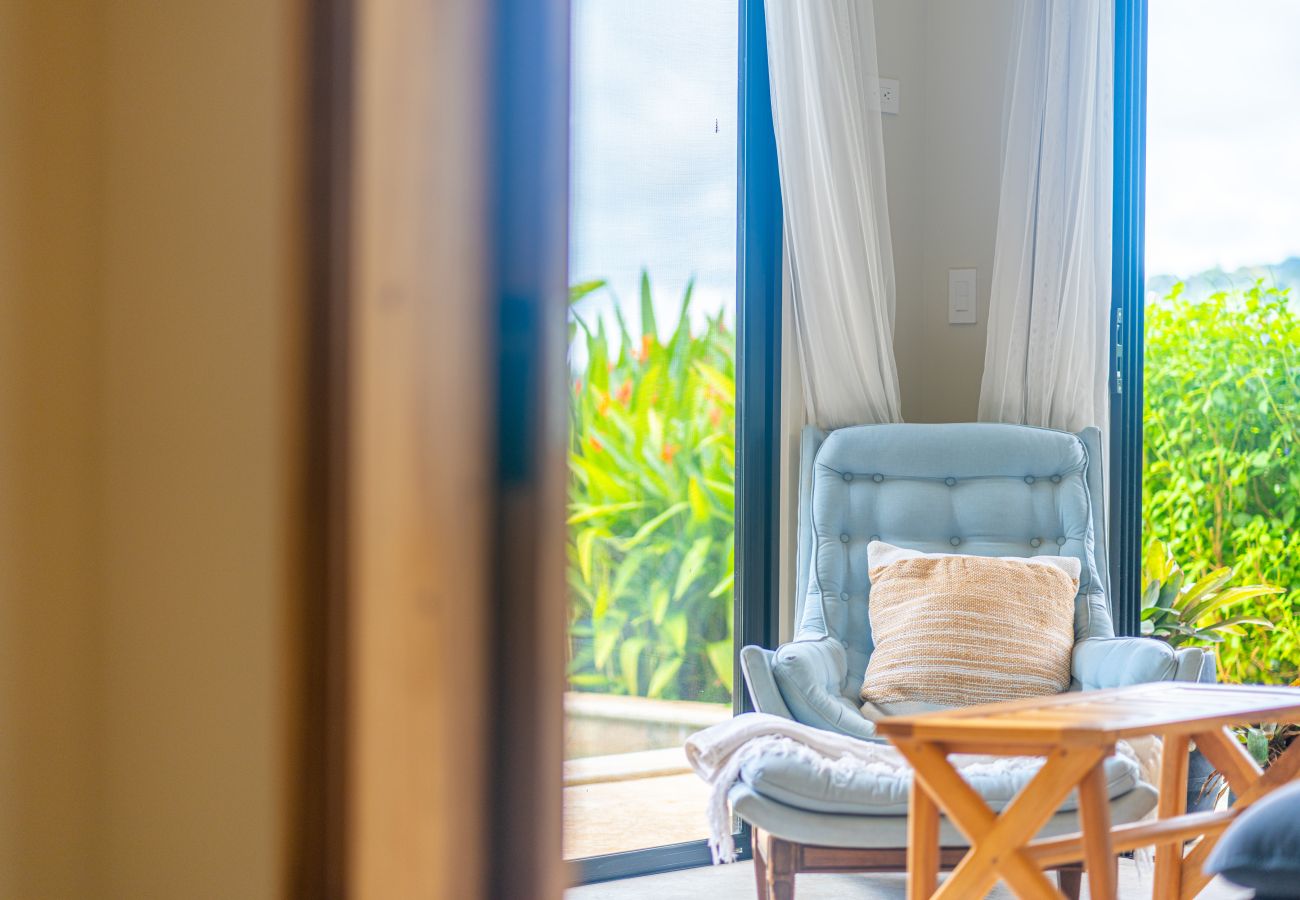Villa/Dettached house in Puerto Cortés - Oceanview Home & Guesthouse: Luxury in Costa Rica