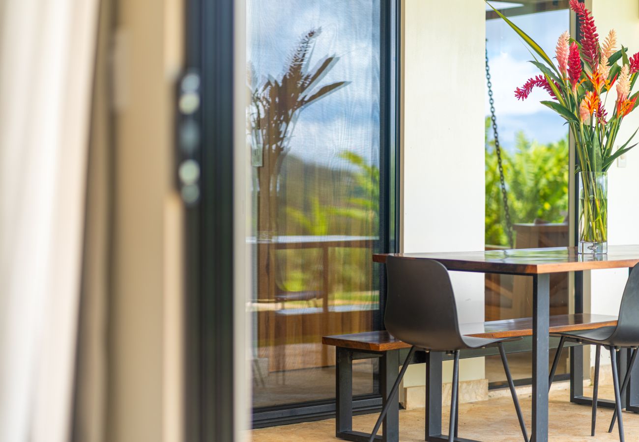 Villa/Dettached house in Puerto Cortés - Oceanview Home & Guesthouse: Luxury in Costa Rica