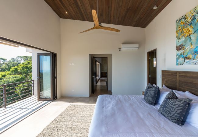 Villa in Uvita - ReSol: Luxury Oceanview Villa in Costa Rica Villa in Uvita - ReSol: Luxury Oceanview Villa in Costa Rica