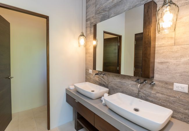 Villa in Uvita - ReSol: Luxury Oceanview Villa in Costa Rica Villa in Uvita - ReSol: Luxury Oceanview Villa in Costa Rica