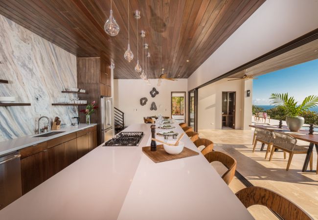 Villa in Uvita - ReSol: Luxury Oceanview Villa in Costa Rica Villa in Uvita - ReSol: Luxury Oceanview Villa in Costa Rica