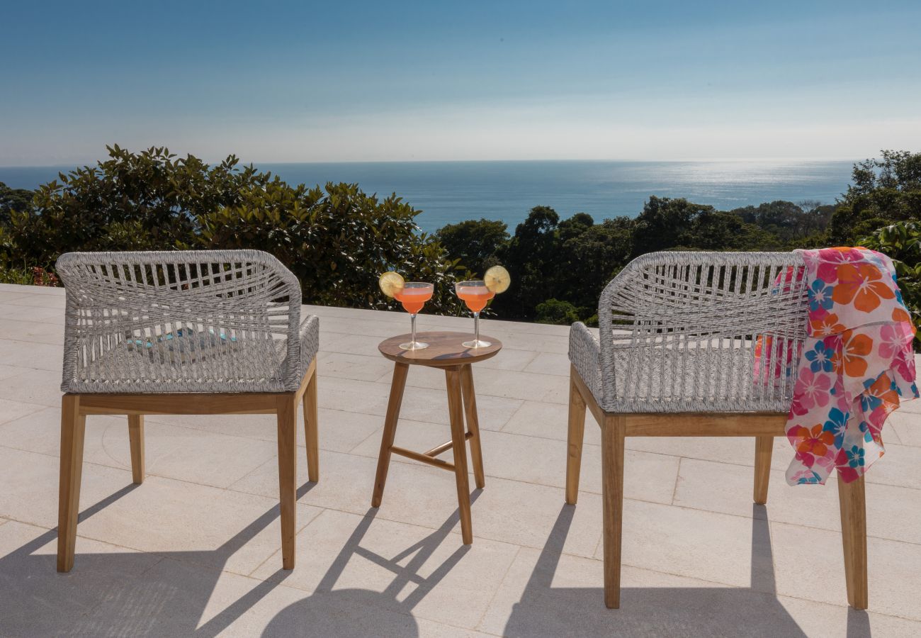 Villa in Bahía Ballena - RESOL: Secluded Ocean-view Jungle Villa