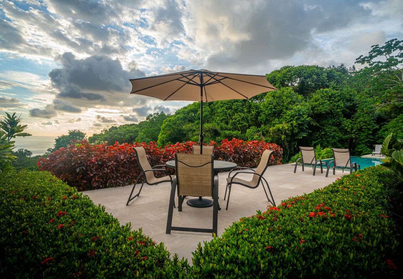 Villa in Bahía Ballena - ReSol: Luxury Oceanview Villa in Costa Rica