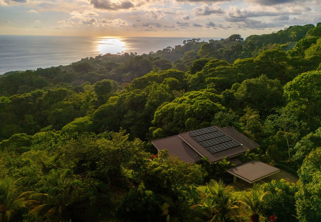 Villa in Bahía Ballena - ReSol: Luxury Oceanview Villa in Costa Rica