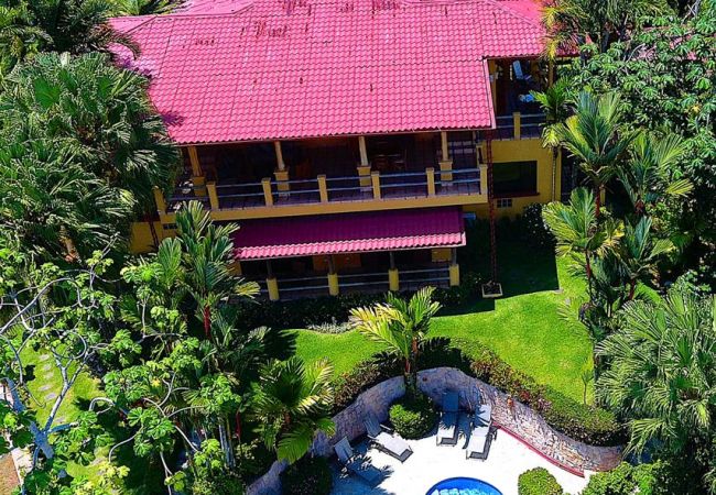 Villa in Uvita - Villa for 12 Guests: Best Whale's Tail and Ocean Views Villa in Uvita - Villa for 12 Guests: Best Whale's Tail and Ocean Views