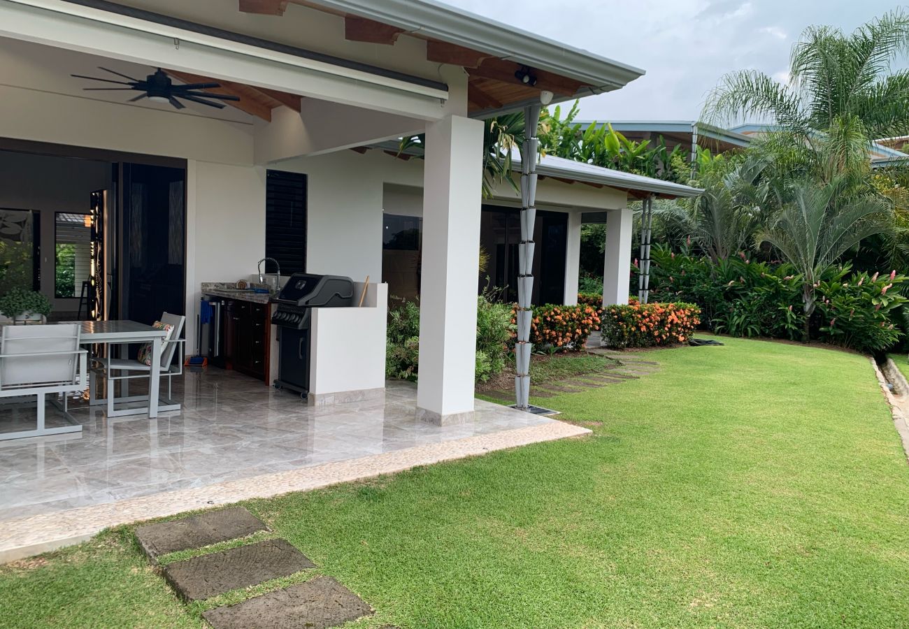 Villa in Bahía Ballena - Casa Hacienda Jaguar