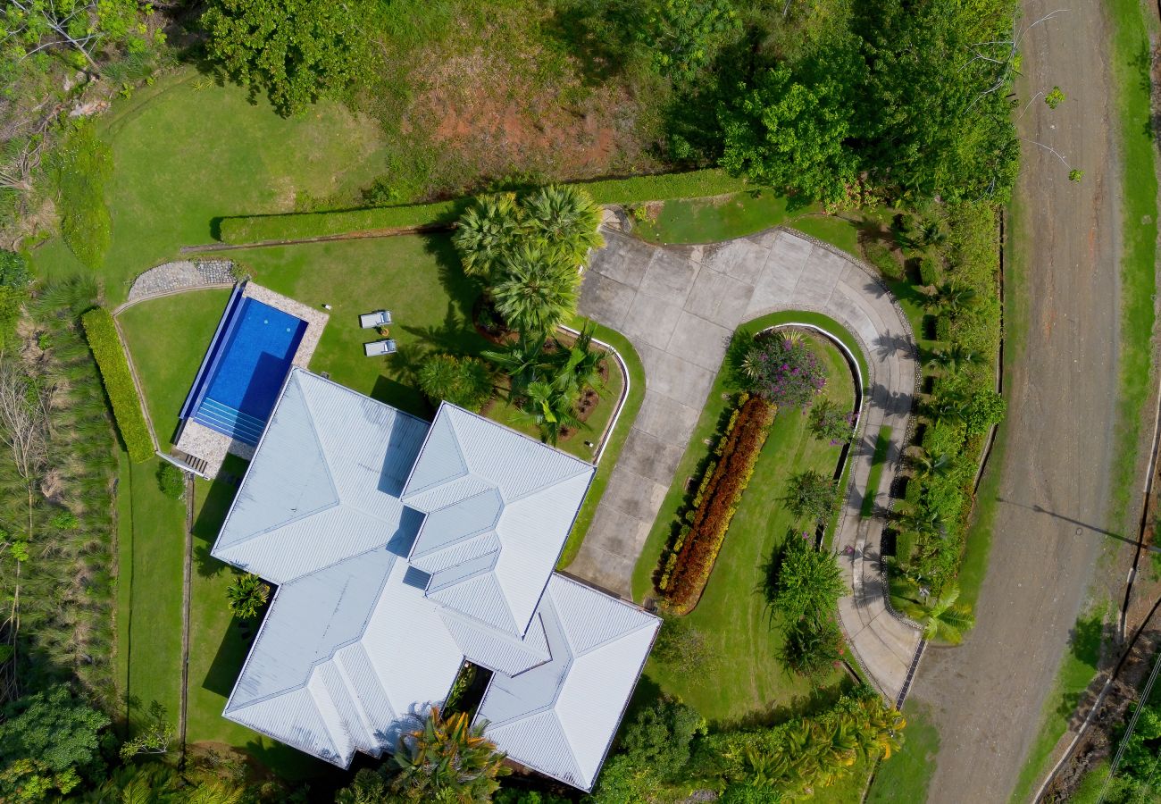 Villa in Ojochal - Casa Hacienda Jaguar