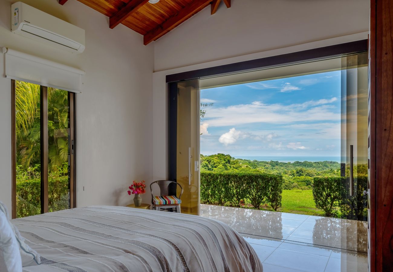 Villa in Ojochal - Casa Hacienda Jaguar