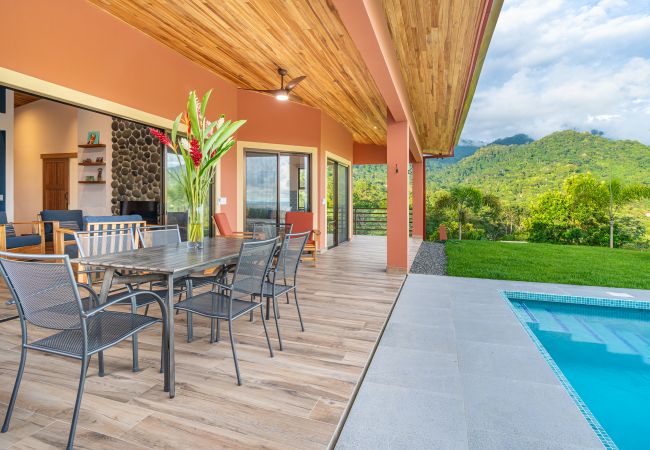 Villa in Bahía Ballena - Unforgettable Stay - Book Brand New Villa Roca