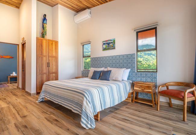 Villa in Ojochal - Unforgettable Stay - Book Brand New Villa Roca Villa in Ojochal - Unforgettable Stay - Book Brand New Villa Roca