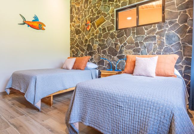 Villa in Bahía Ballena - Unforgettable Stay - Book Brand New Villa Roca