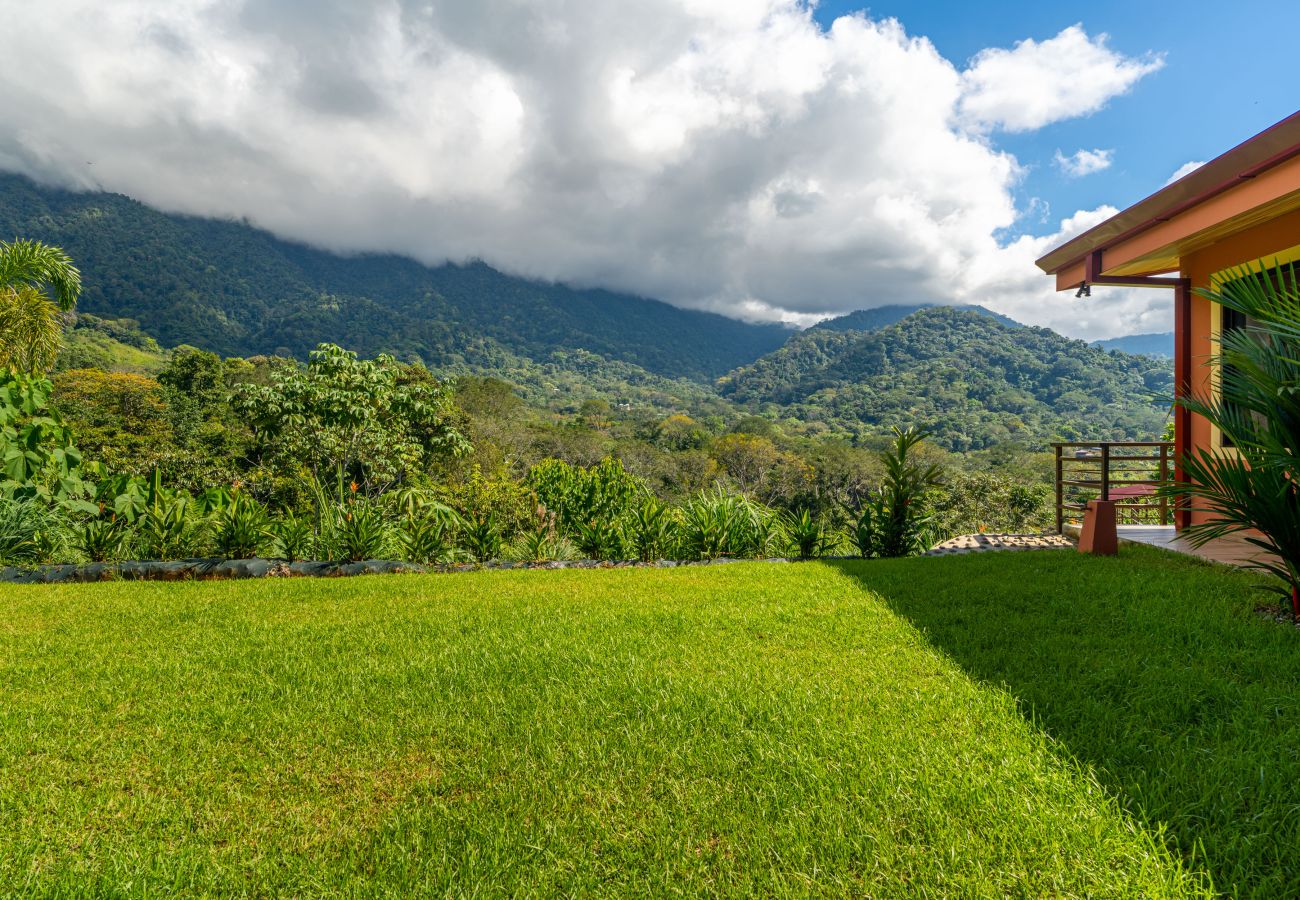 Villa in Bahía Ballena - Unforgettable Stay - Book Brand New Villa Roca