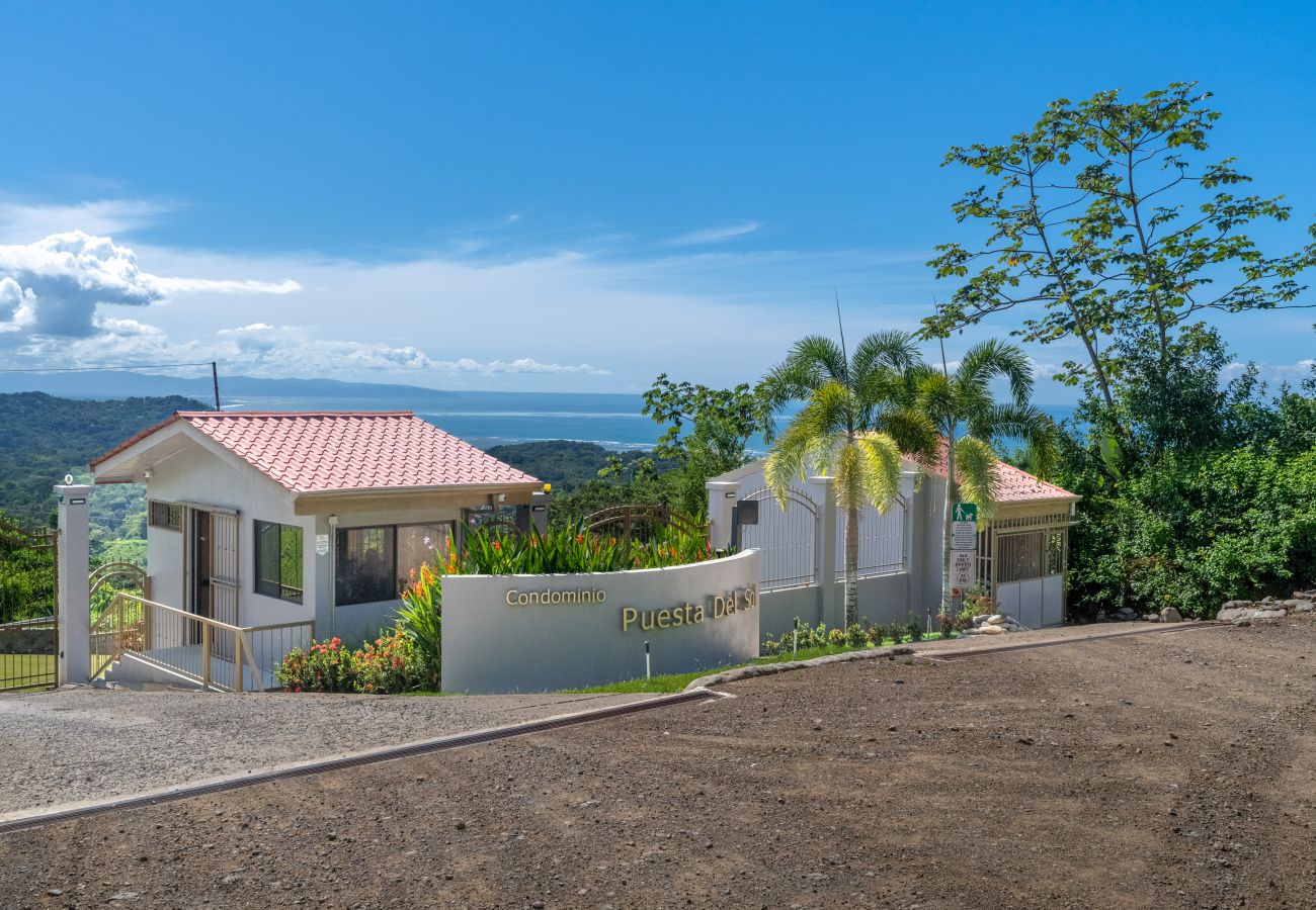 Villa in Bahía Ballena - Unforgettable Stay - Book Brand New Villa Roca