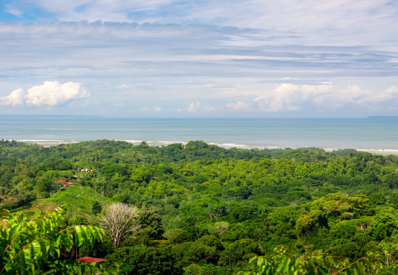 Villa in Ojochal - Unforgettable Stay - Book Brand New Villa Roca
