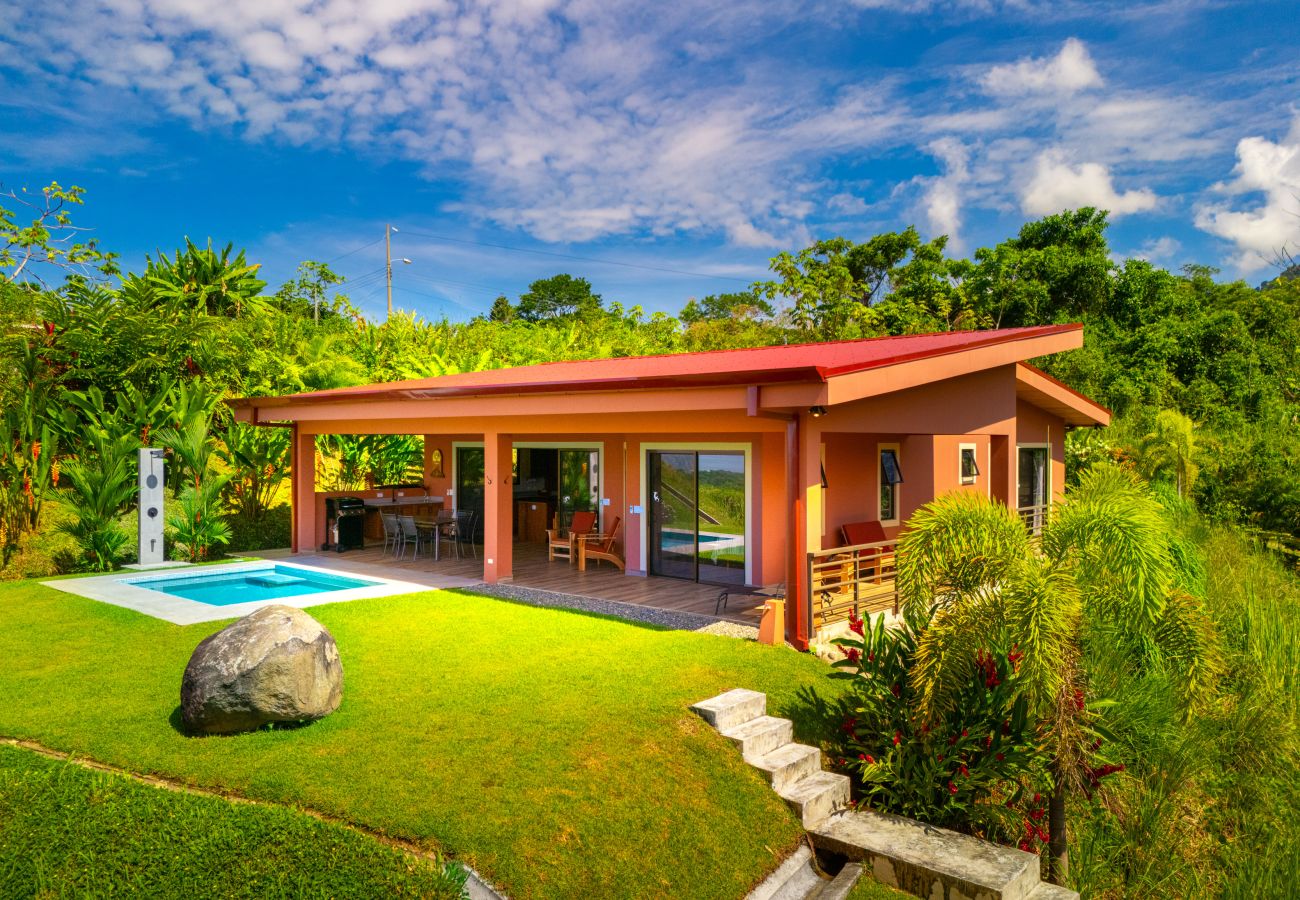 Villa in Ojochal - Unforgettable Stay - Book Brand New Villa Roca