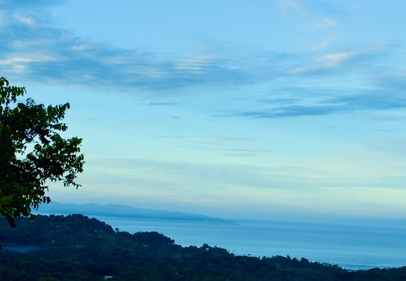 Villa in Ojochal - Unforgettable Stay - Book Brand New Villa Roca