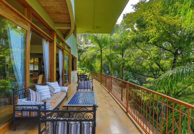 Villa in Quepos - 18 sleep with pool Private Villa Villa in Quepos - 18 sleep with pool Private Villa