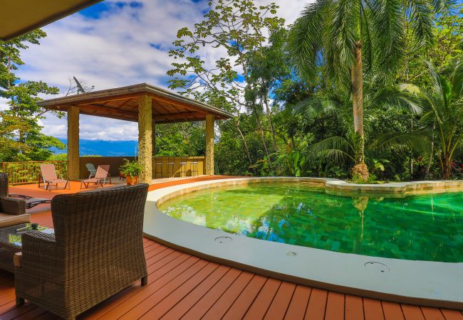 Villa in Quepos - 18 sleep with pool Private Villa Villa in Quepos - 18 sleep with pool Private Villa
