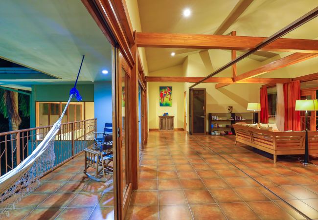 Villa in Quepos - 18 sleep with pool Private Villa Villa in Quepos - 18 sleep with pool Private Villa