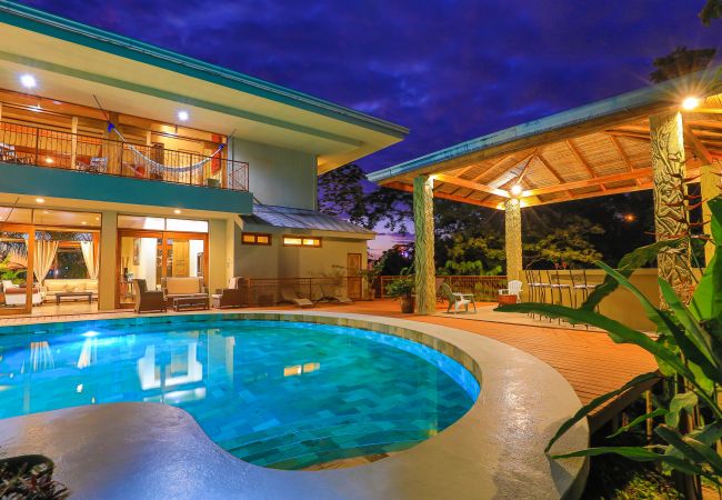 Villa in Quepos - 18 sleep with pool Private Villa