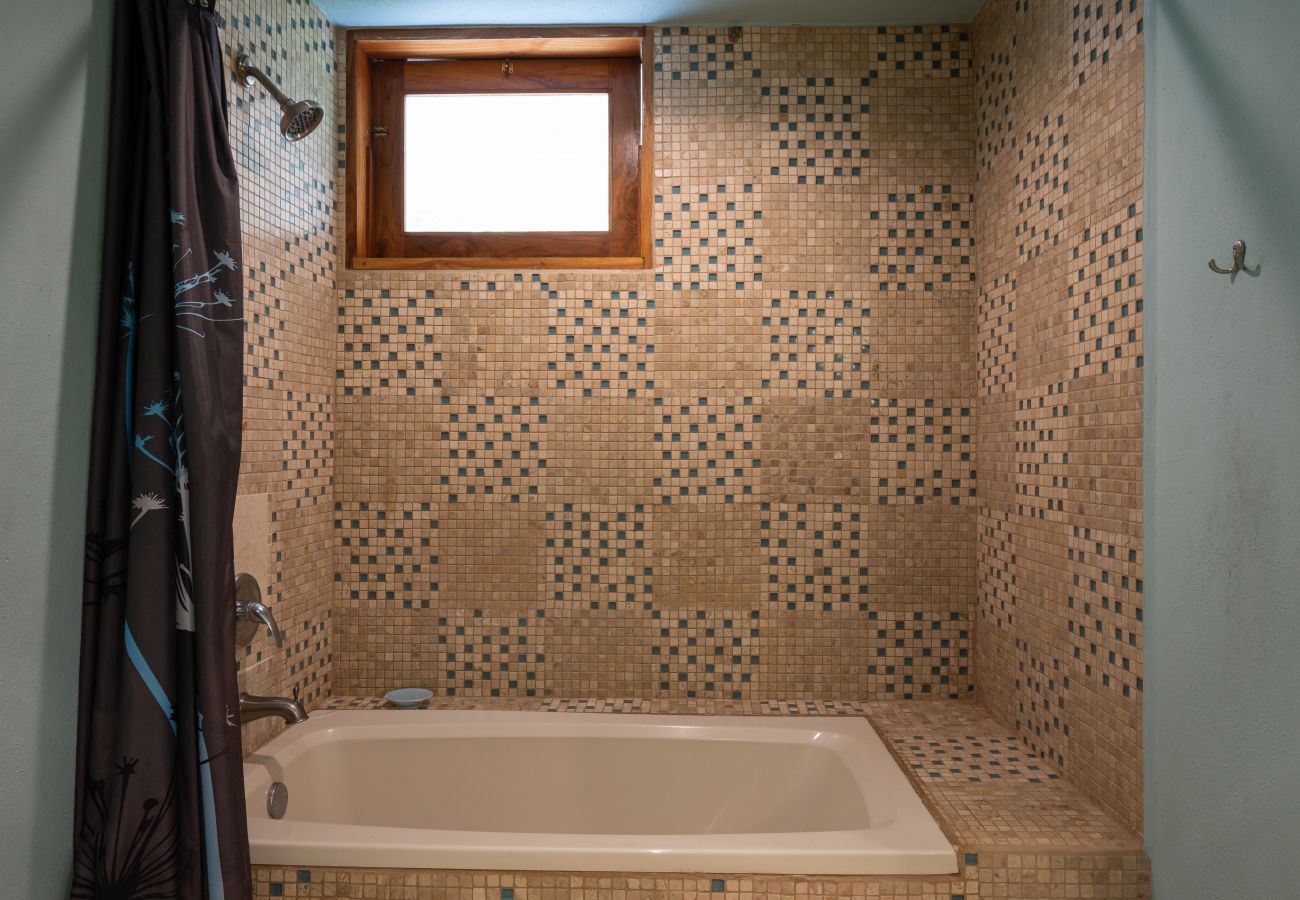 Villa in Quepos - 18 sleep with pool Private Villa