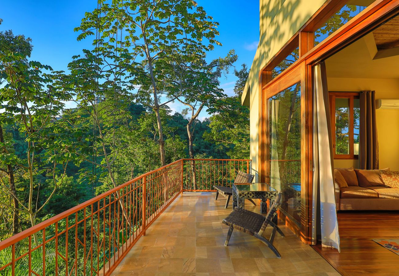 Villa in Quepos - 18 sleep with pool Private Villa