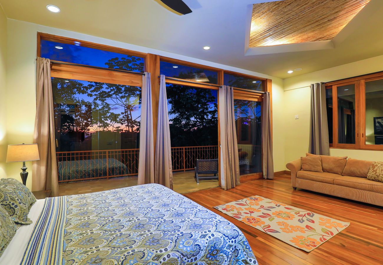 Villa in Quepos - 18 sleep with pool Private Villa
