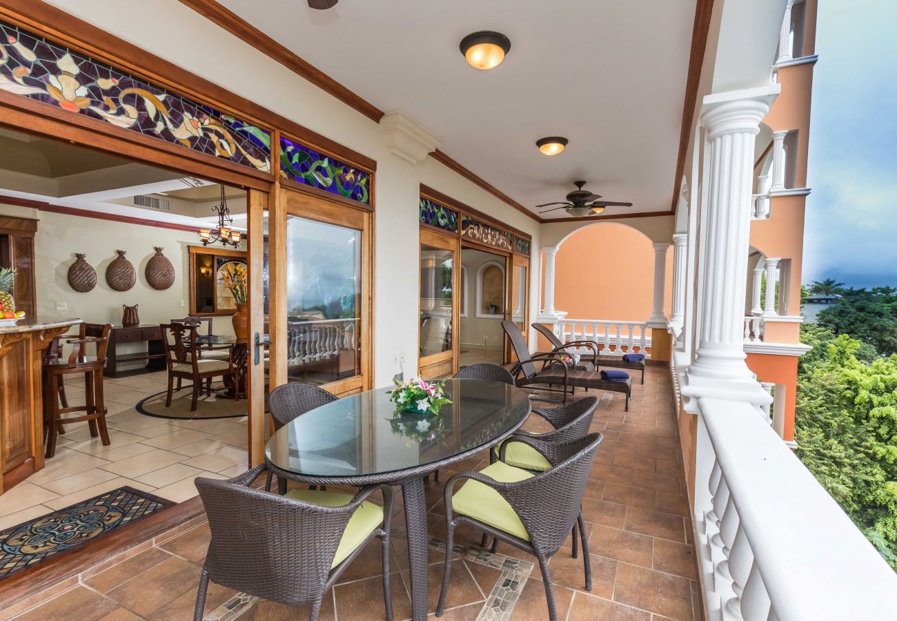 Condominium in Quepos - Luxury Ocean View Condo - Ultimate Convenience!