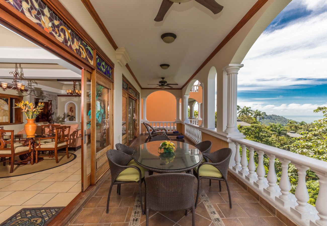 Condominium in Quepos - Luxury Ocean View Condo - Ultimate Convenience!