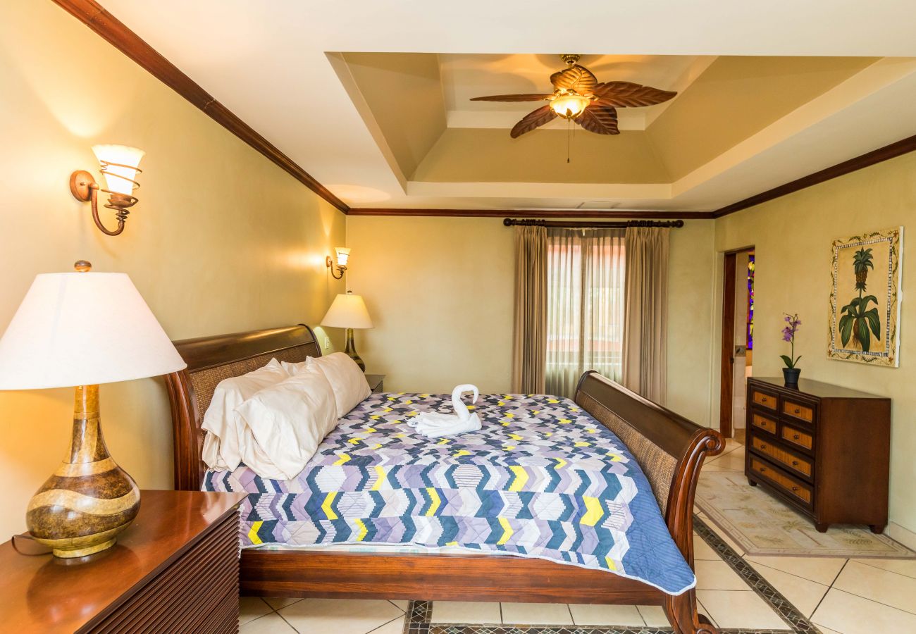 Condominium in Quepos - Luxury Ocean View Condo - Ultimate Convenience!