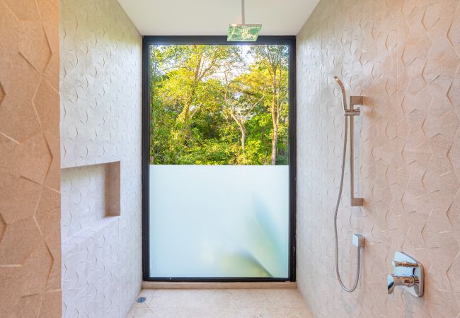 Villa in Uvita - Exclusive community | Easy Access | Oceanview Pool Villa in Uvita - Exclusive community | Easy Access | Oceanview Pool