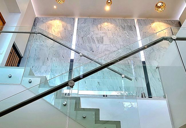 Villa in Quepos - Luxury in the Heart of Manuel Antonio Villa in Quepos - Luxury in the Heart of Manuel Antonio