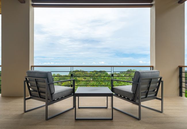 Villa in Uvita - Private Eco-Luxury Villa, Jacuzzi, Oceanview Pool Villa in Uvita - Private Eco-Luxury Villa, Jacuzzi, Oceanview Pool