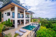 Villa in Uvita - Villa del Cielo | Oceanview Villa Near...