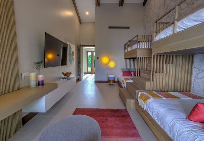 Villa in Nacascolo - Breathtaking Oceanfront Villa with Expansive Infinity Pool and Full Concierge Services Villa in Nacascolo - Breathtaking Oceanfront Villa with Expansive Infinity Pool and Full Concierge Services
