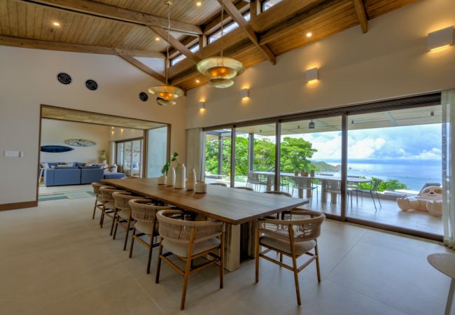 Villa in Nacascolo - Breathtaking Oceanfront Villa with Expansive Infinity Pool and Full Concierge Services Villa in Nacascolo - Breathtaking Oceanfront Villa with Expansive Infinity Pool and Full Concierge Services