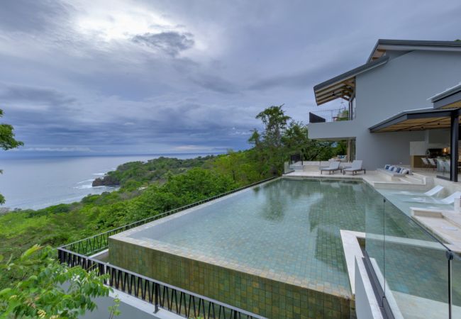 Villa in Nacascolo - Breathtaking Oceanfront Villa with Expansive Infinity Pool and Full Concierge Services Villa in Nacascolo - Breathtaking Oceanfront Villa with Expansive Infinity Pool and Full Concierge Services