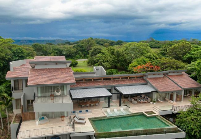 Villa in Nacascolo - Breathtaking Oceanfront Villa with Expansive Infinity Pool and Full Concierge Services Villa in Nacascolo - Breathtaking Oceanfront Villa with Expansive Infinity Pool and Full Concierge Services