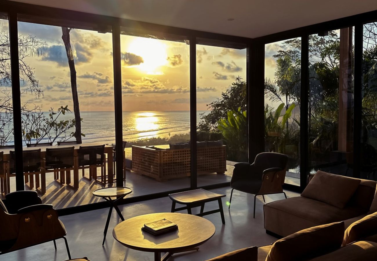 Villa in Santa Teresa - Casa Nalani – Luxury Villa with Semi-Olympic Saltwater Infinity Pool in Santa Teresa, Costa Rica