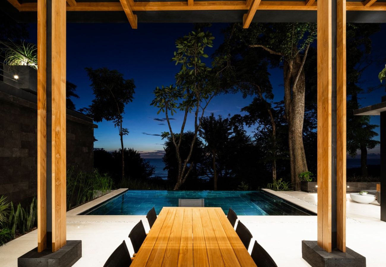 Villa in Santa Teresa - Casa Elu – Luxury Villa with Easy Beach Access in Santa Teresa, Costa Rica