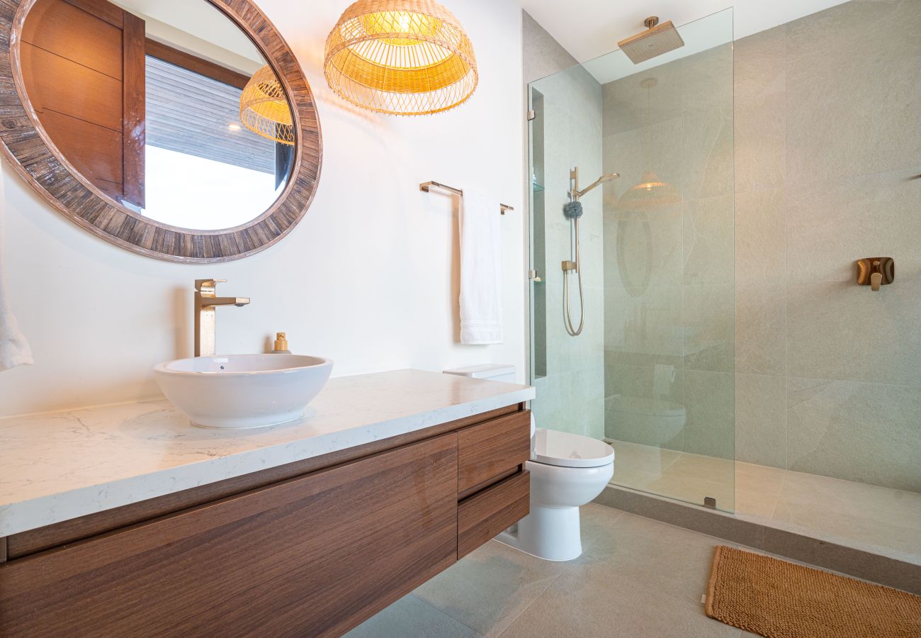 Villa in Dominical - Casa Bella Vina – Luxury Villa Near Beach & Town