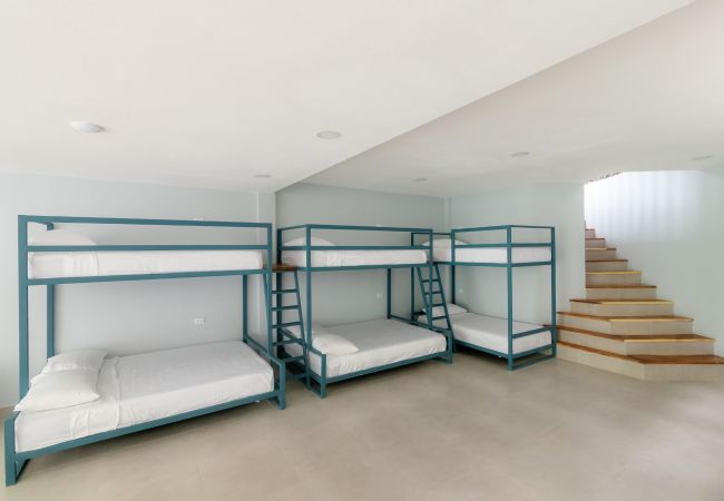 Villa in Quepos - Luxury Villa with Ocean Views, Conference Room & Accessibility-Optimized Layout – Ideal for Corporate Retreats & Celebrations Villa in Quepos - Luxury Villa with Ocean Views, Conference Room & Accessibility-Optimized Layout – Ideal for Corporate Retreats & Celebrations