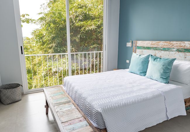 Villa in Quepos - Luxury Villa with Ocean Views, Conference Room & Accessibility-Optimized Layout – Ideal for Corporate Retreats & Celebrations Villa in Quepos - Luxury Villa with Ocean Views, Conference Room & Accessibility-Optimized Layout – Ideal for Corporate Retreats & Celebrations