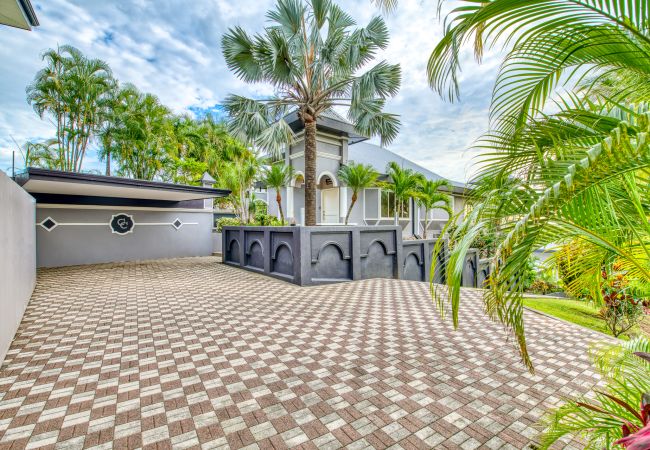 Villa in Nosara - Luxury 15BR Ocean View Estate in Nosara | Ideal for Retreats, Weddings & Corporate Events Villa in Nosara - Luxury 15BR Ocean View Estate in Nosara | Ideal for Retreats, Weddings & Corporate Events