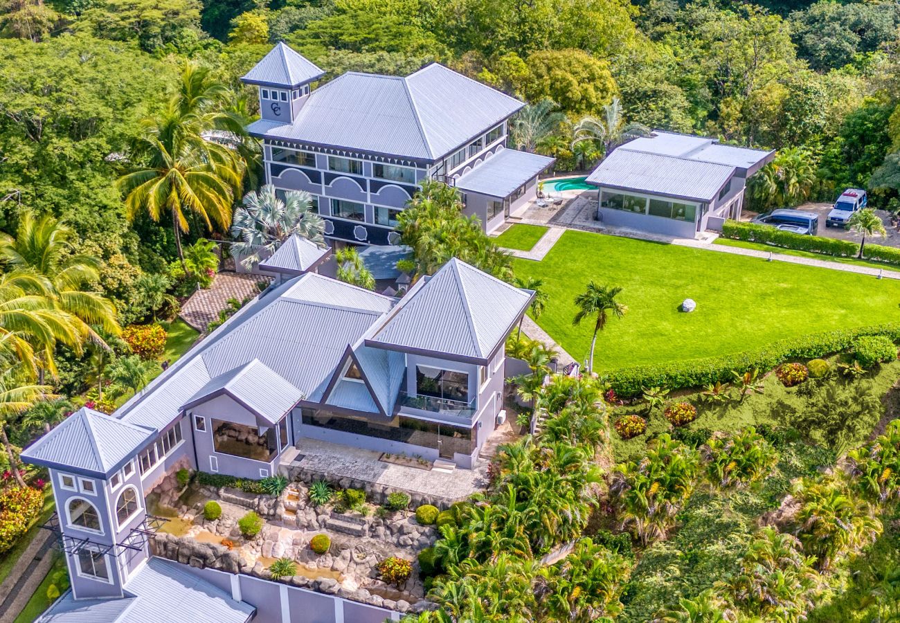 Villa in Nosara - Luxury 15BR Ocean View Estate in Nosara | Ideal for Retreats, Weddings & Corporate Events