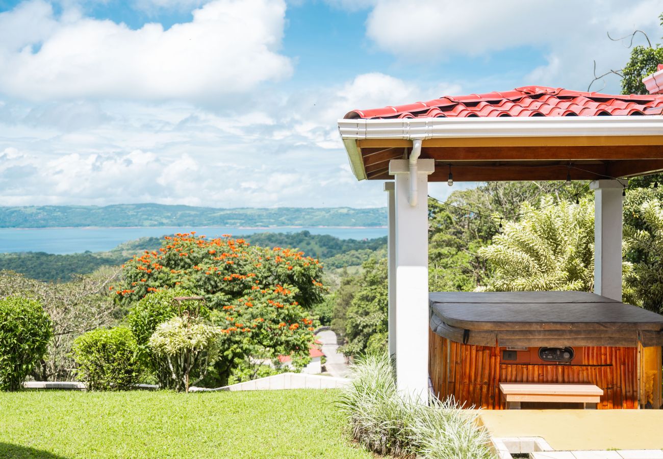 Villa in Arenal - Lake Arenal Villas with Hot Tub, Chef, Yoga Deck, Retreats, Weddings