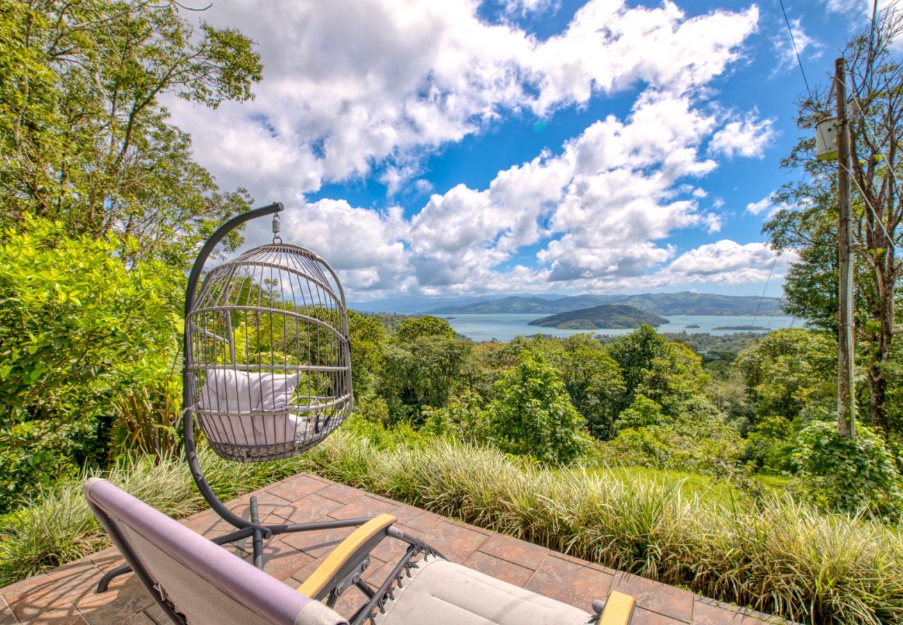 Villa in Arenal - Lake Arenal Villas with Hot Tub, Chef, Yoga Deck, Retreats, Weddings
