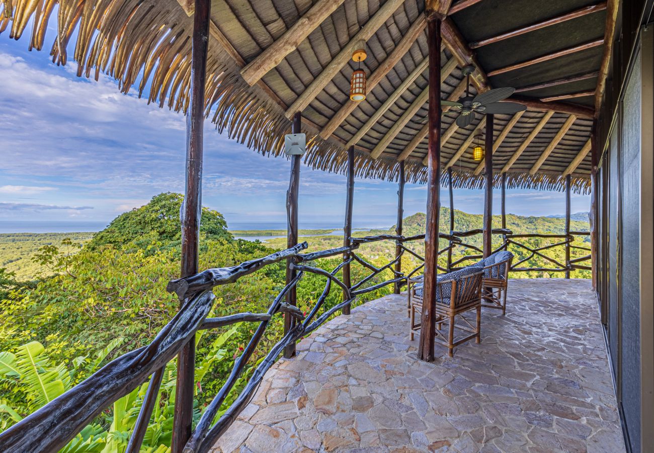 Bungalow in Tres Rios - Authentic Jungle & Ocean Escape by Pura Villas